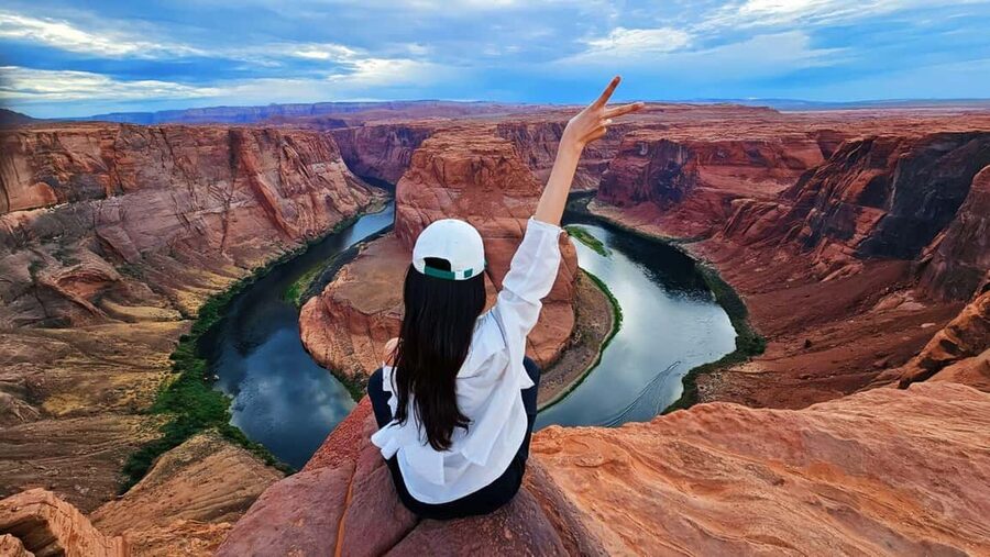 1-Day Grand Canyon Tour from Las Vegas: Stargazing & Sunrise - A midnight start sets the pace