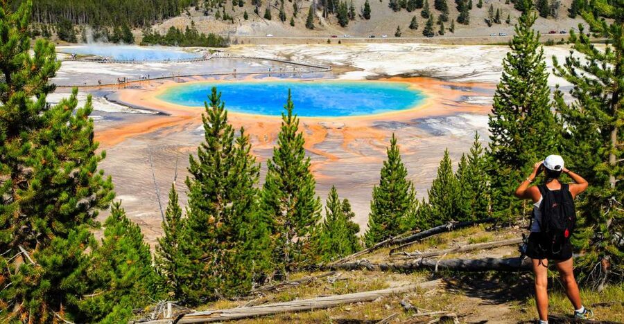7-Day Yellowstone National Park Rocky Mountain Explorer - At a glance