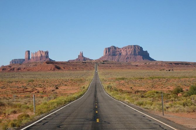 7-Day: Zion, Bryce, Monument Valley, Arches and Grand Canyon Tour - Arches and Canyonlands: Moab’s red-rock pair