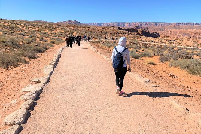 Antelope Canyon and Horseshoe Bend Day Trip from Las Vegas - FAQ