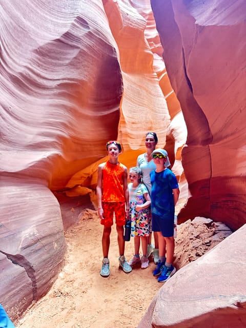 Antelope Canyon and Horseshoe Bend Vip small group tour - Should you book this Las Vegas day trip?