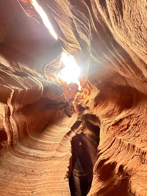 Antelope Canyon and Horseshoe Bend Vip small group tour - Horseshoe Bend’s sweeping Colorado River curve