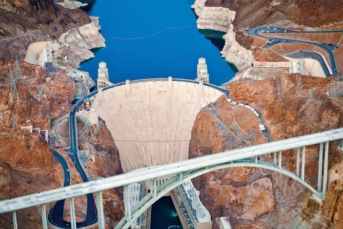Award Winning 3-Hour Hoover Dam Small Group Mini Tour from Vegas - From the Strip through Boulder City