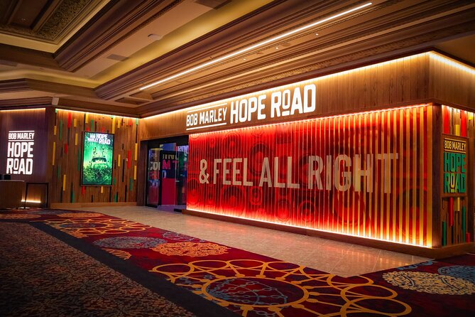 Bob Marley Hope Road: The Show at Mandalay Bay Resort - Pack light and plan around the effects