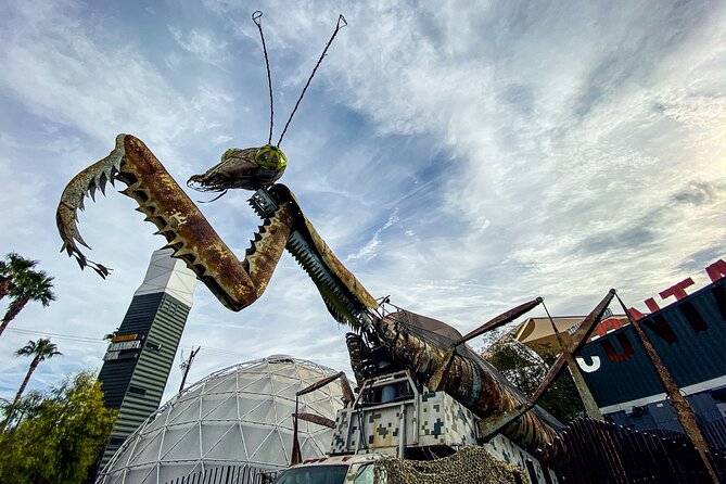 Downtown Las Vegas Food Tour of 6 Iconic Dishes & Hidden Gems - Who should book this Downtown walk