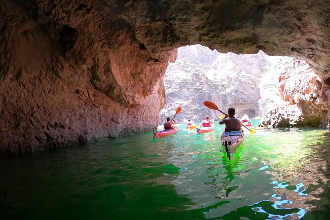Emerald Cave Kayak Tour with Lunch & Las Vegas Shuttle Option - Choosing the Shuttle or Driving Yourself