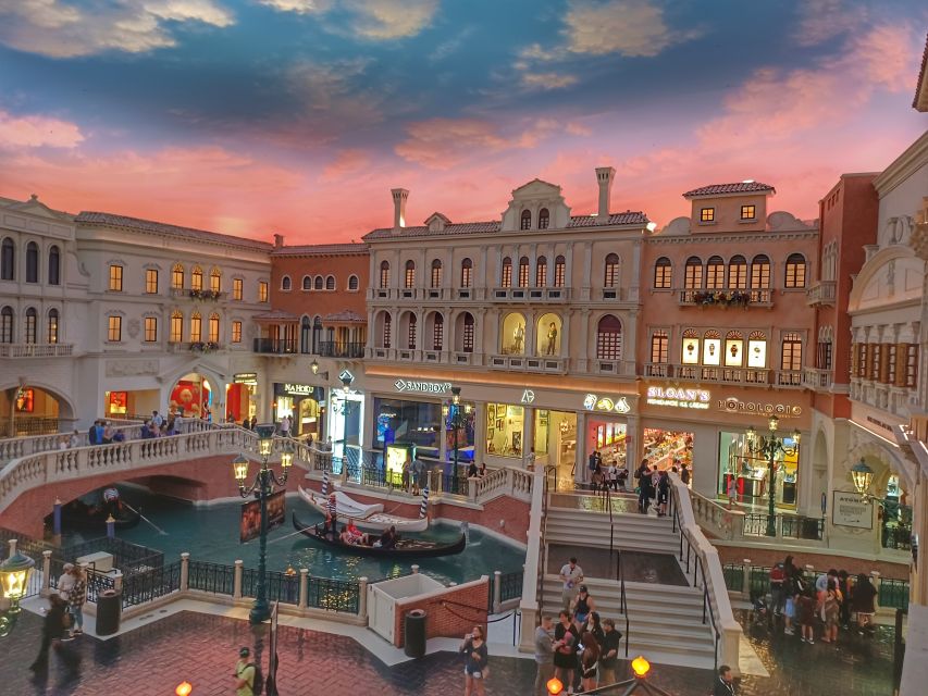 Explore Must-See Spots: Las Vegas Strip Walking Tour - Starting among the Venetian canals