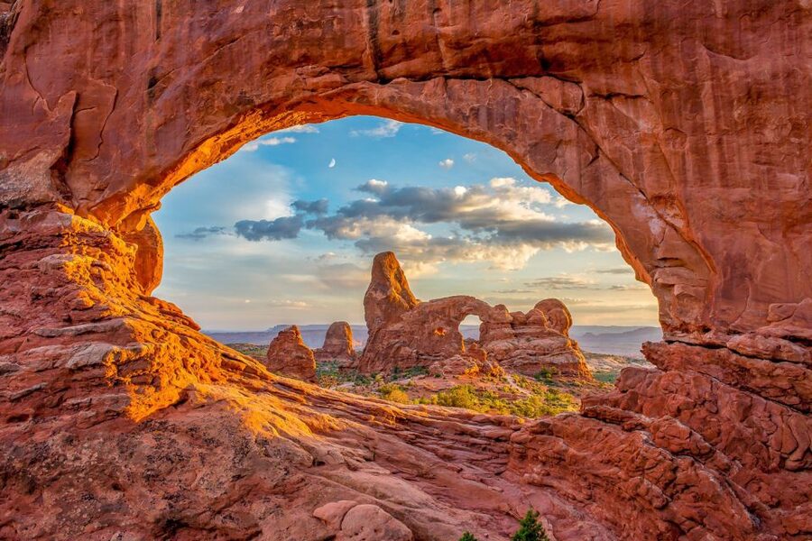 From Las Vegas: 7-Day Utah and Arizona National Parks Tour - Days 3 and 4: Arches and Canyonlands near Moab