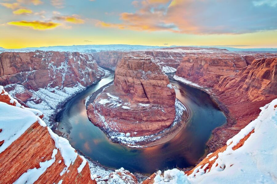 From Las Vegas: Antelope Canyon and Horseshoe Bend Day Trip - Horseshoe Bend’s sweeping curve