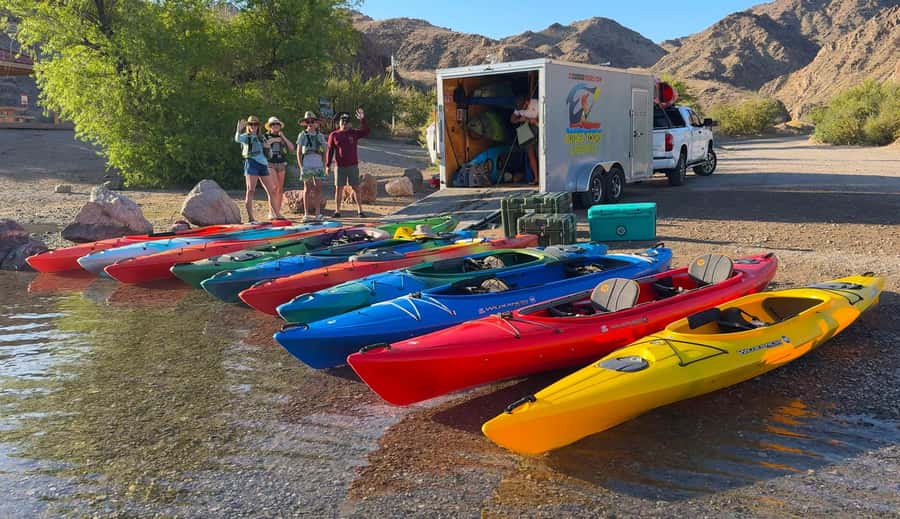 From Las Vegas: Emerald Cave Guided Kayaking Tour - Getting fitted and setting off from Willow Beach