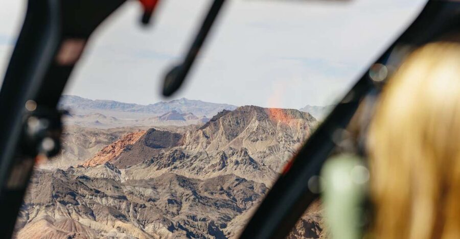 From Las Vegas: Grand Canyon Helicopter Tour with Champagne - Out of Las Vegas and over Lake Mead