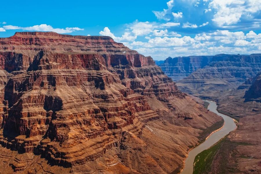 From Las Vegas: Grand Canyon West Rim Helicopter Tour - What the 90-minute flight feels like