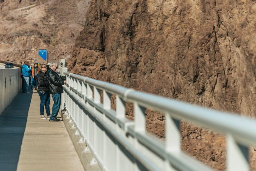 From Las Vegas: Hoover Dam Highlights Tour - Who should choose this Hoover Dam tour?