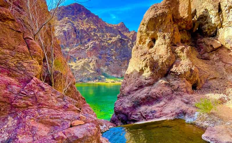 From Las Vegas: Hoover Dam Kayak Trip with 6 Hot Springs - Is $224 a fair price?