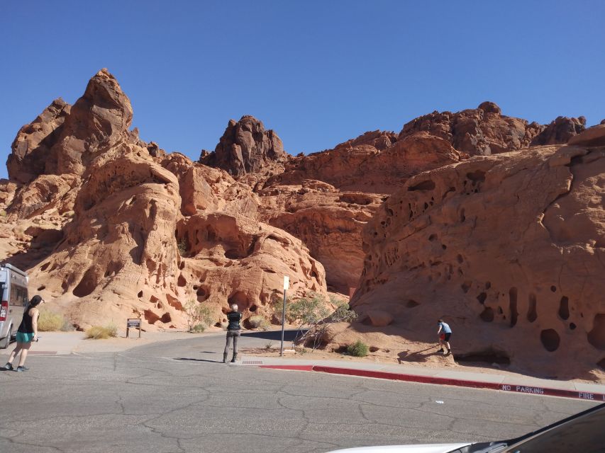 From Las Vegas: Valley of Fire Small Group Tour - Elephant Rock makes a memorable final image