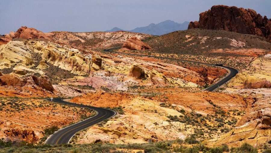 From Las Vegas: Valley of Fire State Park Tour - Sandstone, fault lines and ancient marks