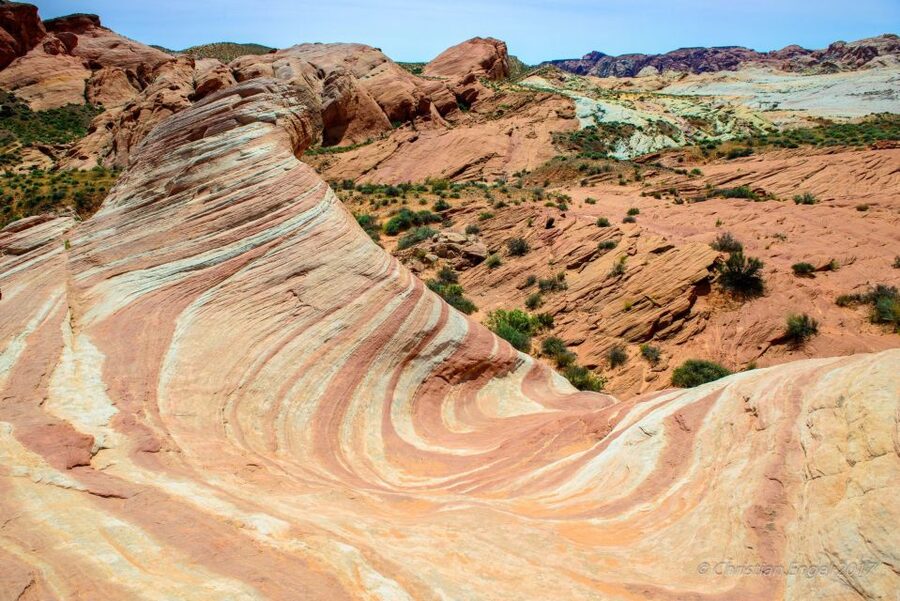 From Las Vegas: Valley of Fire State Park Tour - Seeing the park on foot