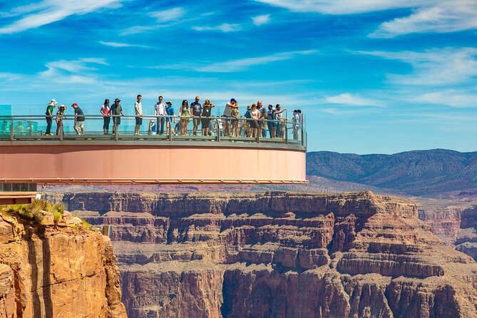 Grand Canyon + Hoover Dam View + WiFi (Skywalk/lunch options) - What makes this trip worth considering