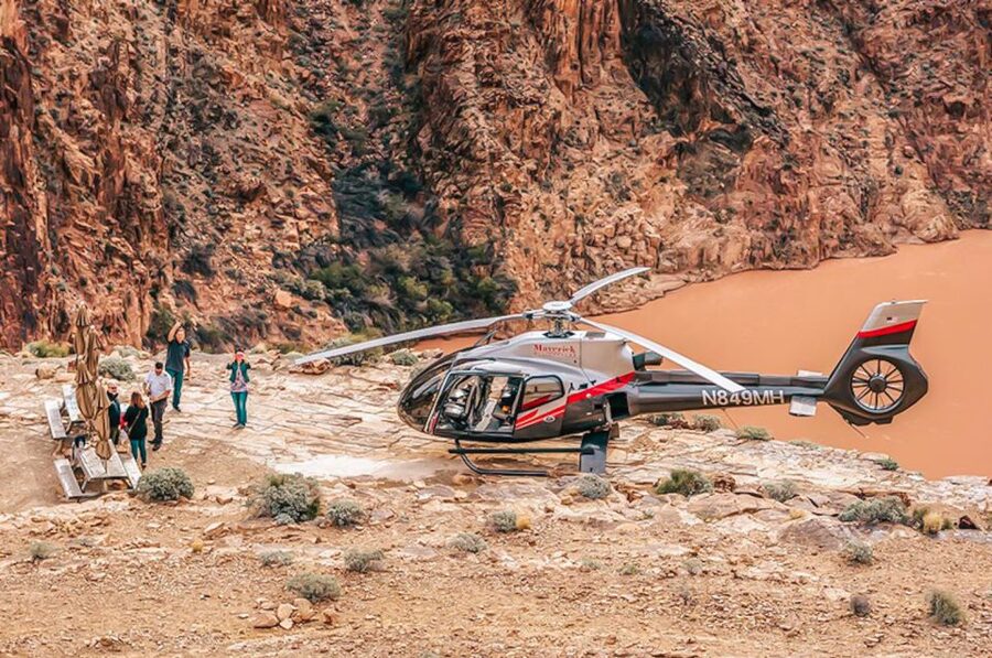 Grand Canyon West: West Rim Helicopter Tour with Landing - Getting to the airport and checking in
