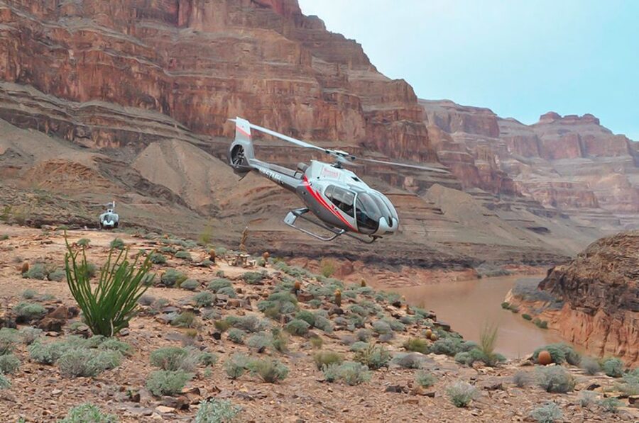 Grand Canyon West: West Rim Helicopter Tour with Landing - The flight back through the canyon walls