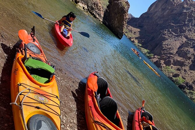 Half-Day Emerald Cave Kayak Tour (Optional Transportation) - Paddling into Emerald Cave