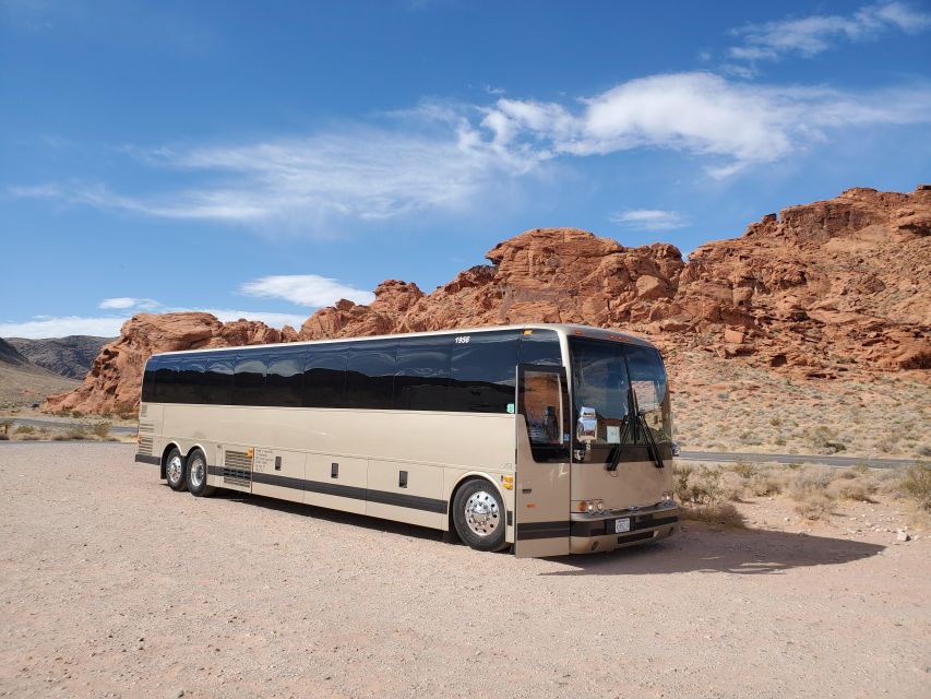 Las Vegas: Antelope Canyon & Horseshoe Bend with Lunch, WiFi - Walking through Antelope Canyon with a Navajo guide