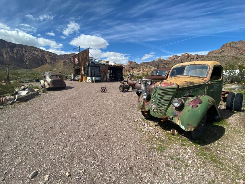 Las Vegas: El Dorado Canyon, Ghost Town and Gold Mine Tour - Leaving the Strip for El Dorado Canyon