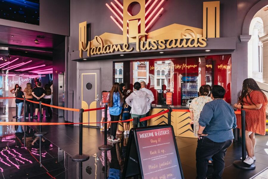 Las Vegas: Entry to Madame Tussauds with a Gondola Cruise - Plan the two stops around your day