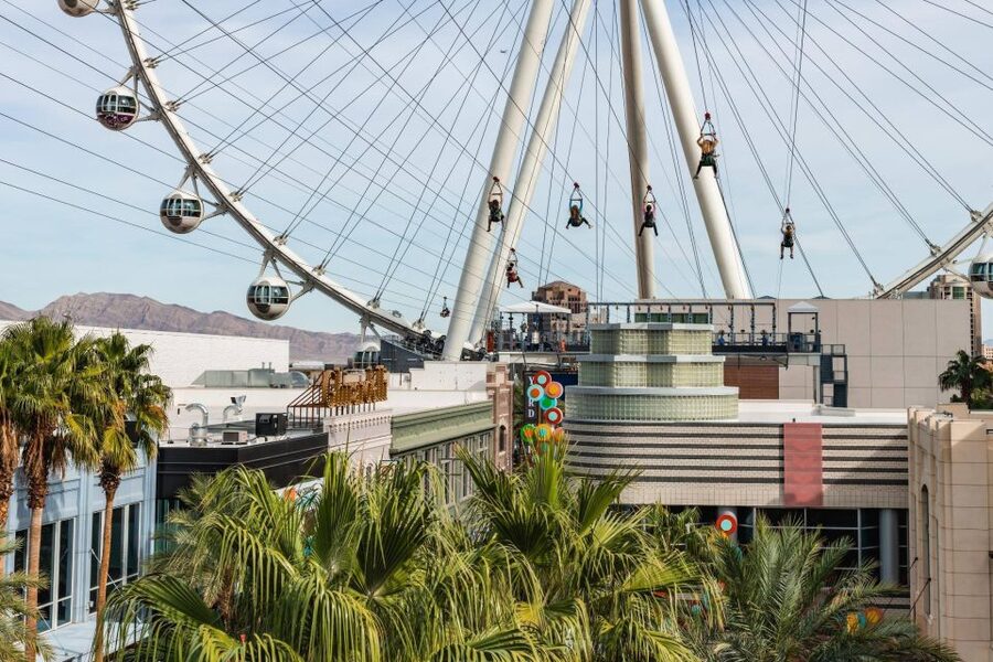 Las Vegas: FLY LINQ Zipline Ticket - Timing your ride, day or night