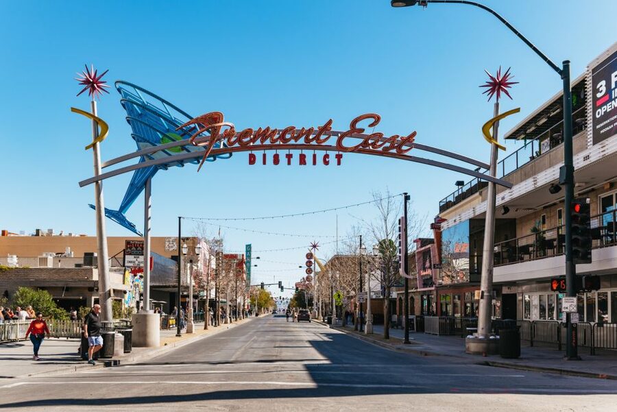 Las Vegas: Fremont Street Walking Tour - SlotZilla, casinos and wedding chapels