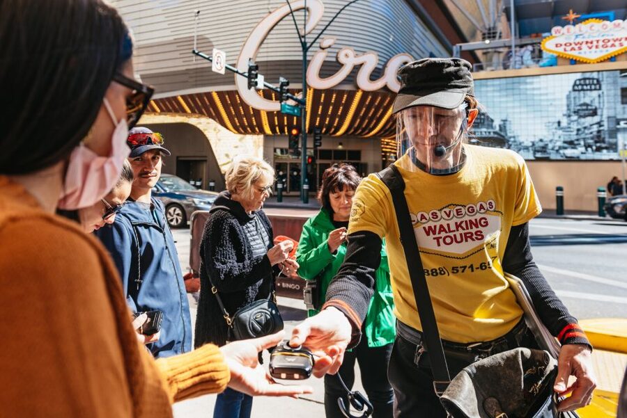 Las Vegas: Fremont Street Walking Tour - Timing, weather and getting there