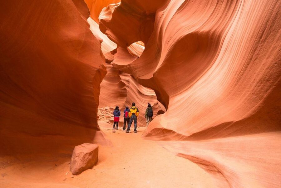Las Vegas: Grand Canyon, Antelope Canyon, Horseshoe Bend - Leaving Las Vegas before dawn