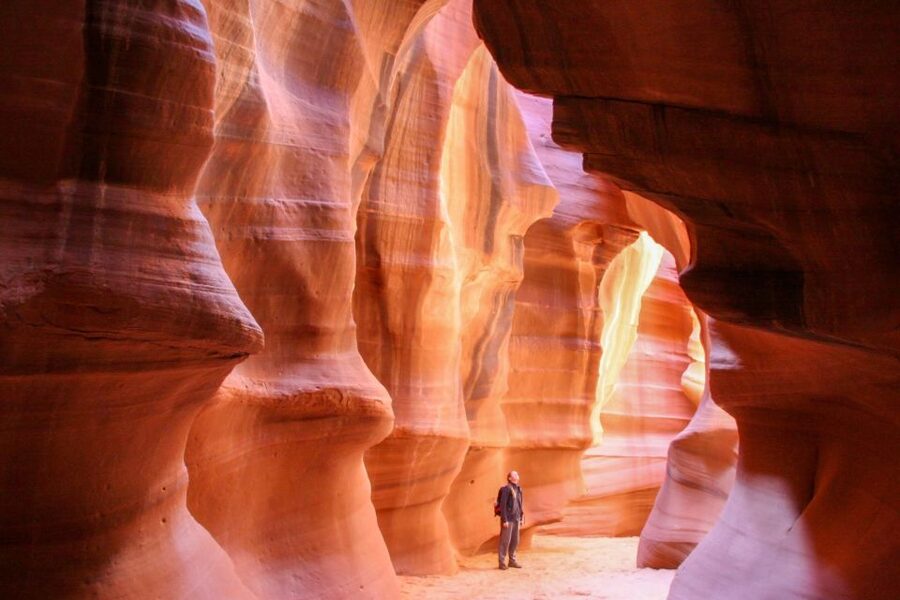 Las Vegas: Grand Canyon, Zion and Monument Valley 3-Day Tour - Day two: Lake Powell, Antelope Canyon and Navajo country