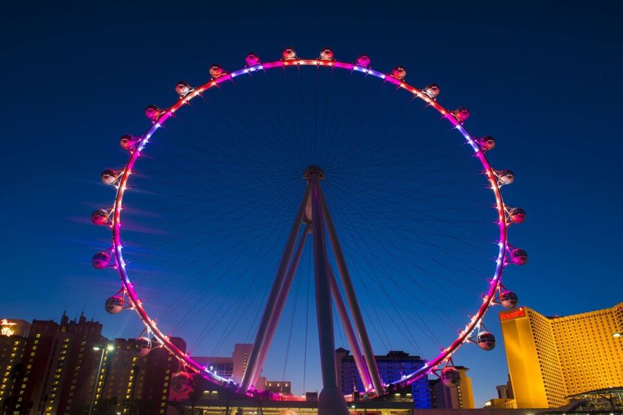 Las Vegas: High Roller Entry Ticket with In-Cabin Open Bar - A 550-foot view of the Strip