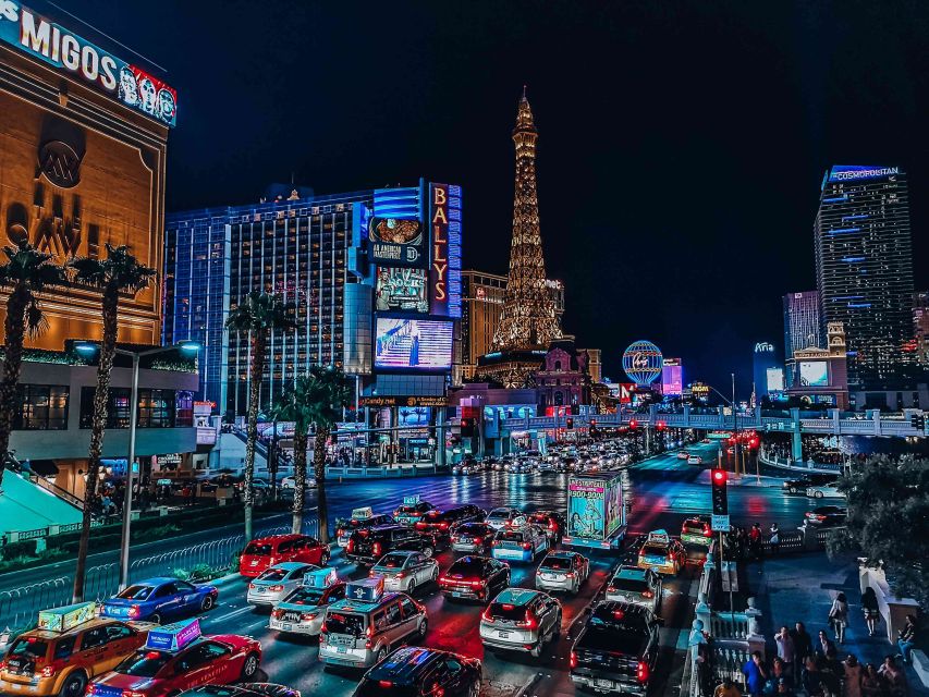 Las Vegas: Mojave Desert, 7 Magic Mountains, Vegas Sign Tour - Who will enjoy this outing most