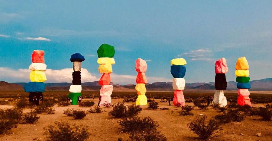 Las Vegas: Mojave, Red Rock Sign and 7 Magic Mountains Tour - Seven Magic Mountains: art in an unlikely setting