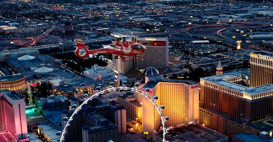 Las Vegas: Night Helicopter Flight over Las Vegas Strip - What the route shows you from above
