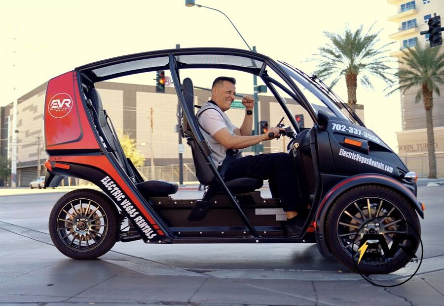 Las Vegas: Self-Drive Strip Tour in an Electric EVR car - At a glance: the details that matter