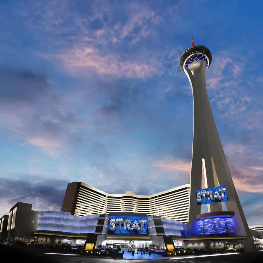 Las Vegas: STRAT Tower Observation Deck Ticket - Indoor deck first, outdoor deck second