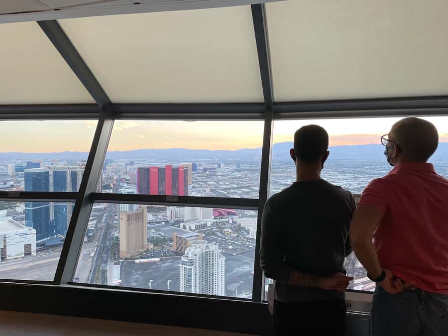 Las Vegas: STRAT Tower Observation Deck Ticket - Who will enjoy the STRAT Tower
