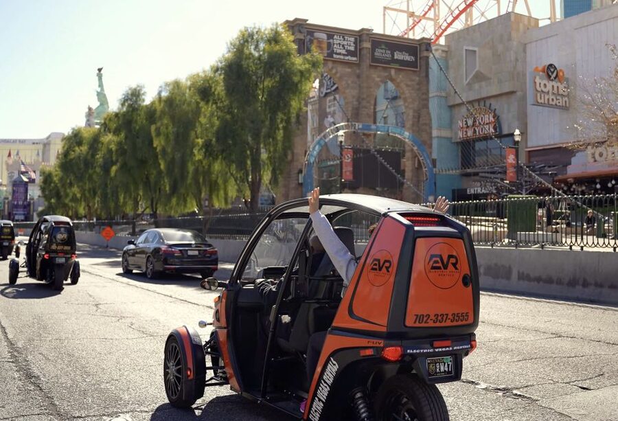 Las Vegas Strip Self-Drive Tour - Who will get the most from this ride