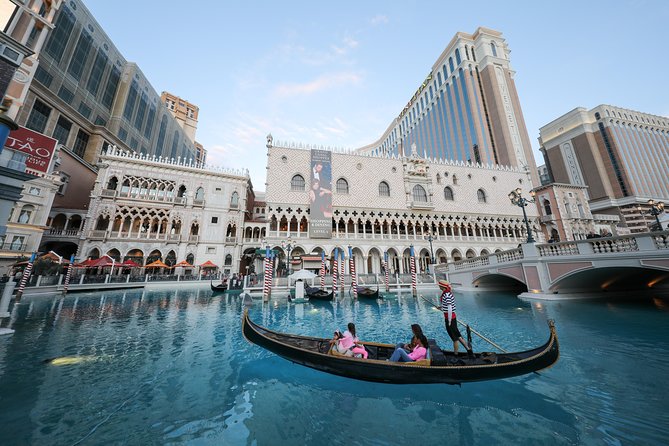 Las Vegas Super Saver: Madame Tussauds with Gondola Boat Ride - Is $54.99 good value?