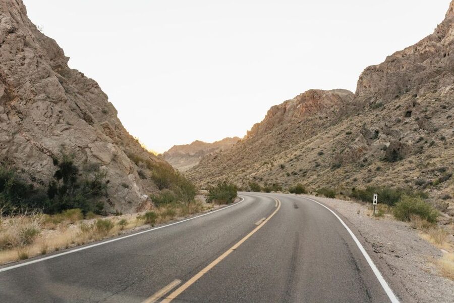 Las Vegas: Valley of Fire Guided Hike with Drinks and Snacks - Who should book this hike