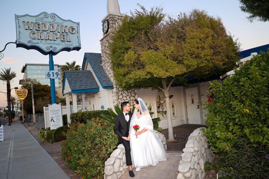 Las Vegas: Wedding or Vow Renewal at Graceland Chapel - Inside Graceland Wedding Chapel