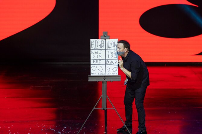 Nathan Burton Comedy Magic - Is it funny, magical, or both?