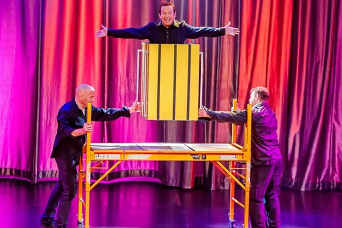 Nathan Burton Comedy Magic - Choosing between standard seats and VIP couches