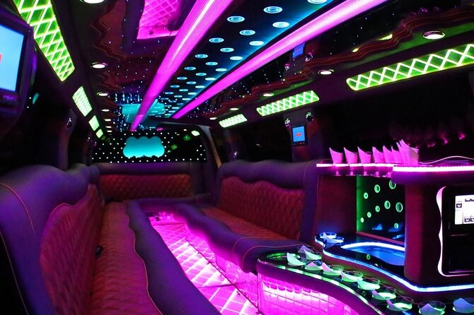 Private Arrival Transfer: From LAS Airport by SUV or Luxury Limo - Who should book this Las Vegas transfer?