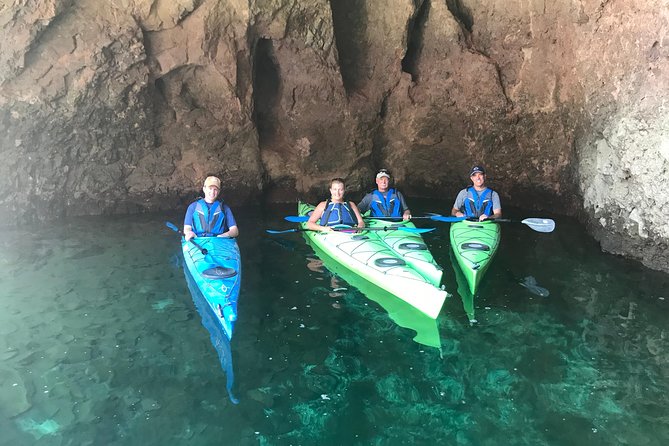 Self-Drive Emerald Cave Kayak Tour: Guided Willow Beach Paddle - At a glance