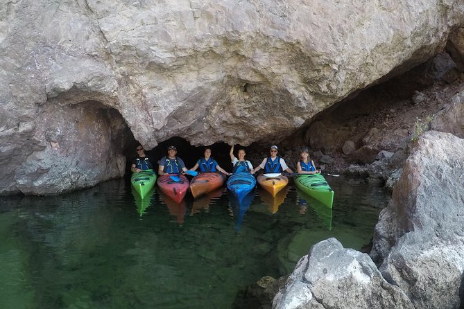 Self-Drive Emerald Cave Kayak Tour: Guided Willow Beach Paddle - FAQ