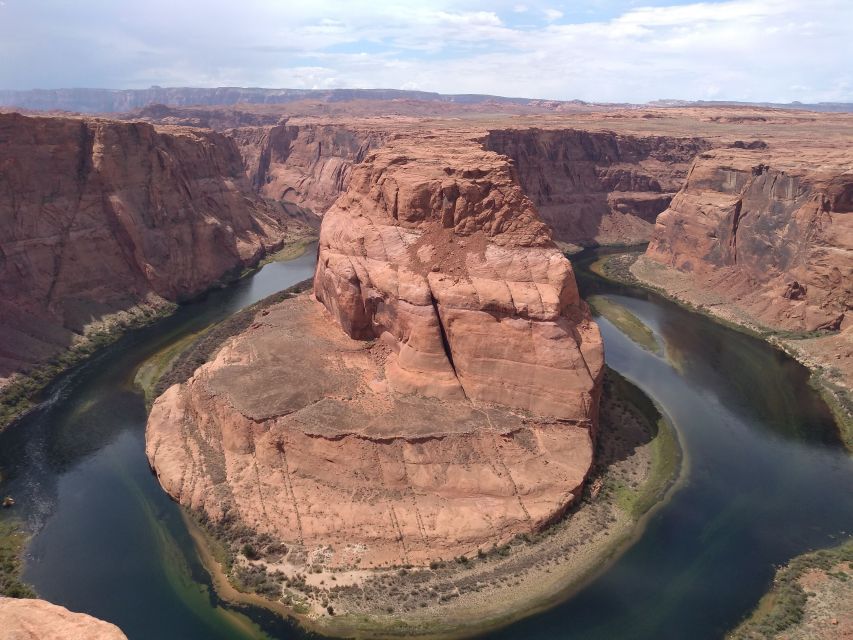 Shuttle Between Las Vegas, St George, Kanab and Page - Las Vegas and Utah make useful bookends